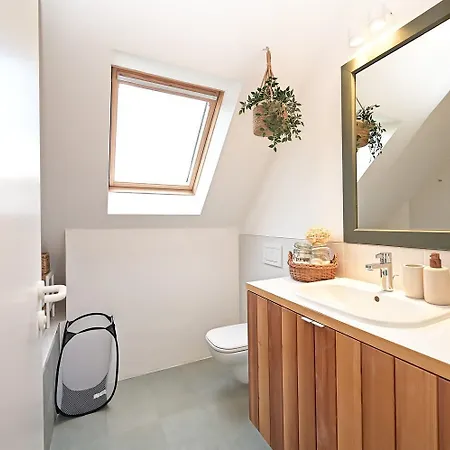 ヴィラ Casa Luna ラブナ・ゴラ