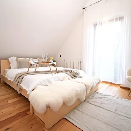 Villa Casa Luna Ravna Gora